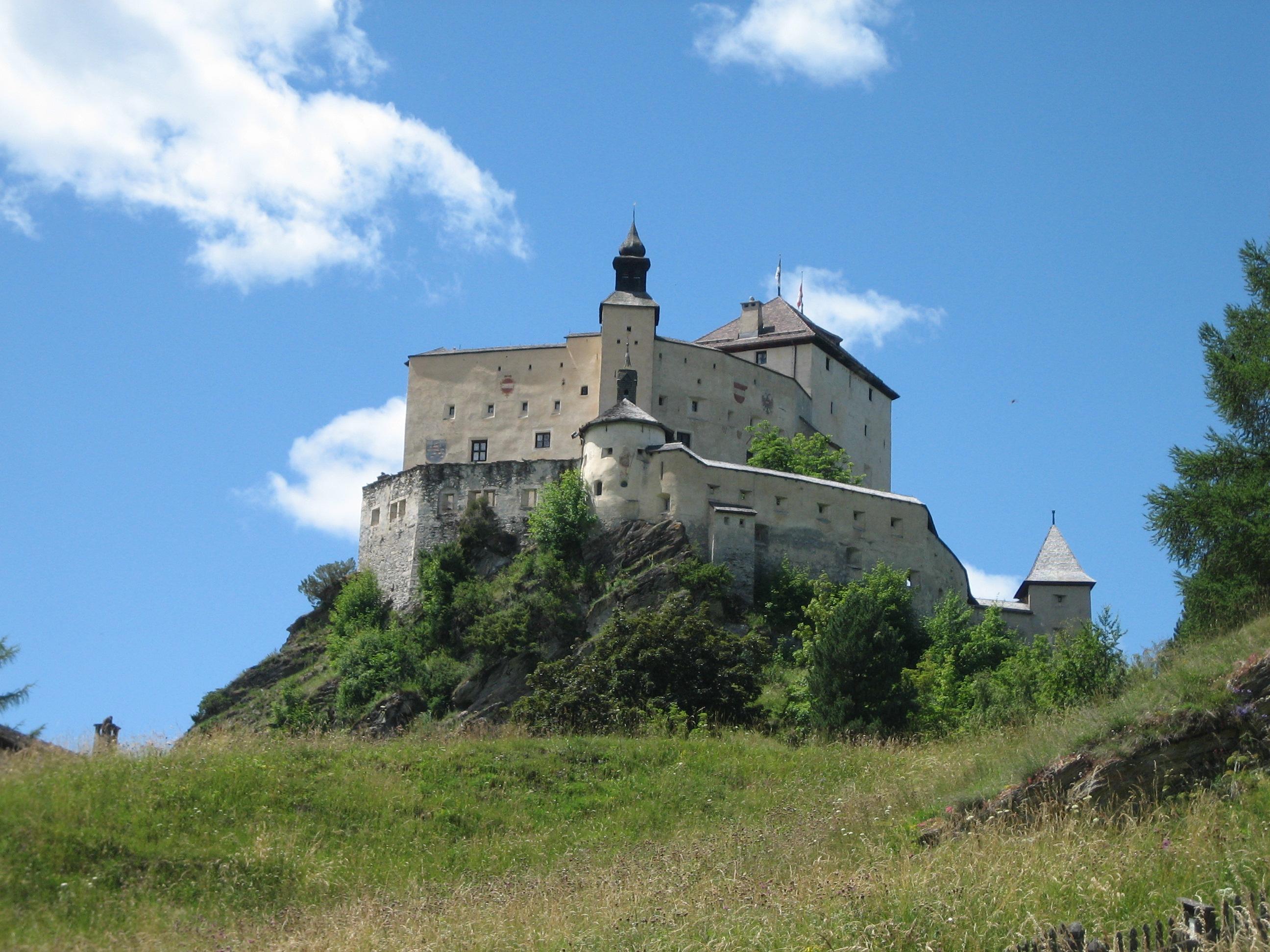 Schloss Tarasp